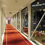 ザルツブルガー ホフ 4*