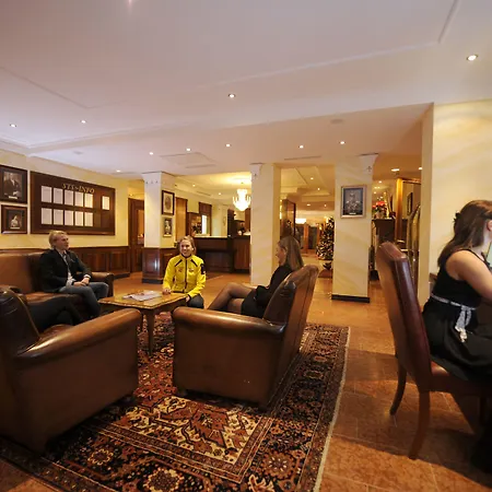 Hotel Salzburger Hof 4*